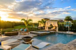 BD003E - The Stunning Bear's Den Estate
