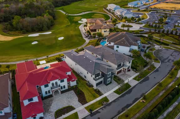 BD003E - The Stunning Bear's Den Estate